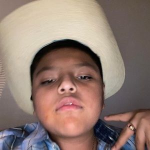 Meet your Posher, Pablo j